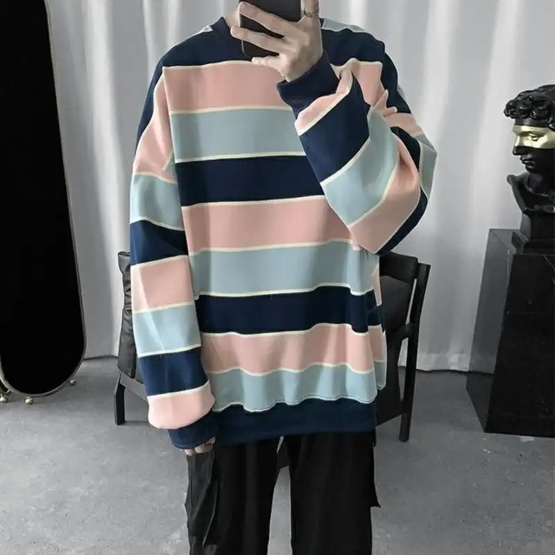 Striped contrast sweatshirt