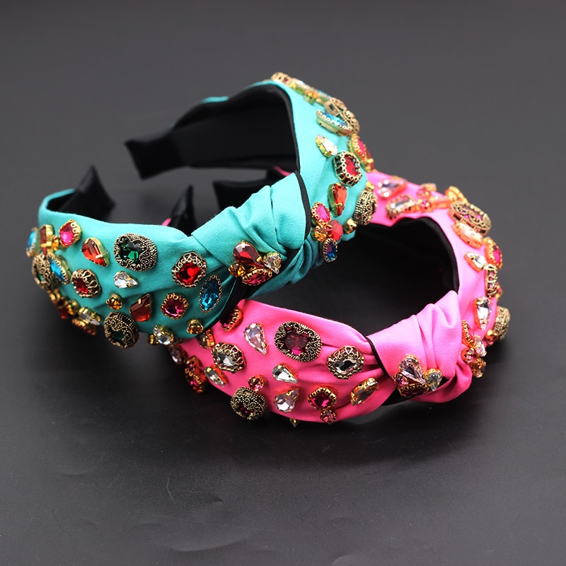 Wide headband with rhinestone buds