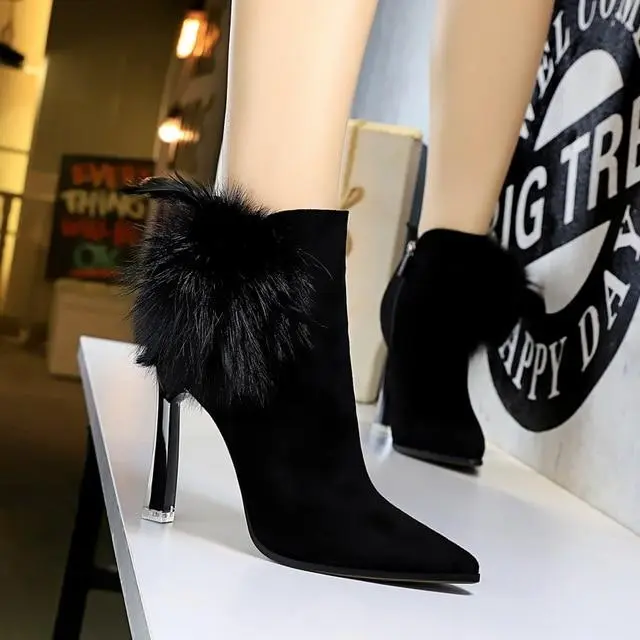 Pointed rabbit fur boots Black - Shop at LoveMi
