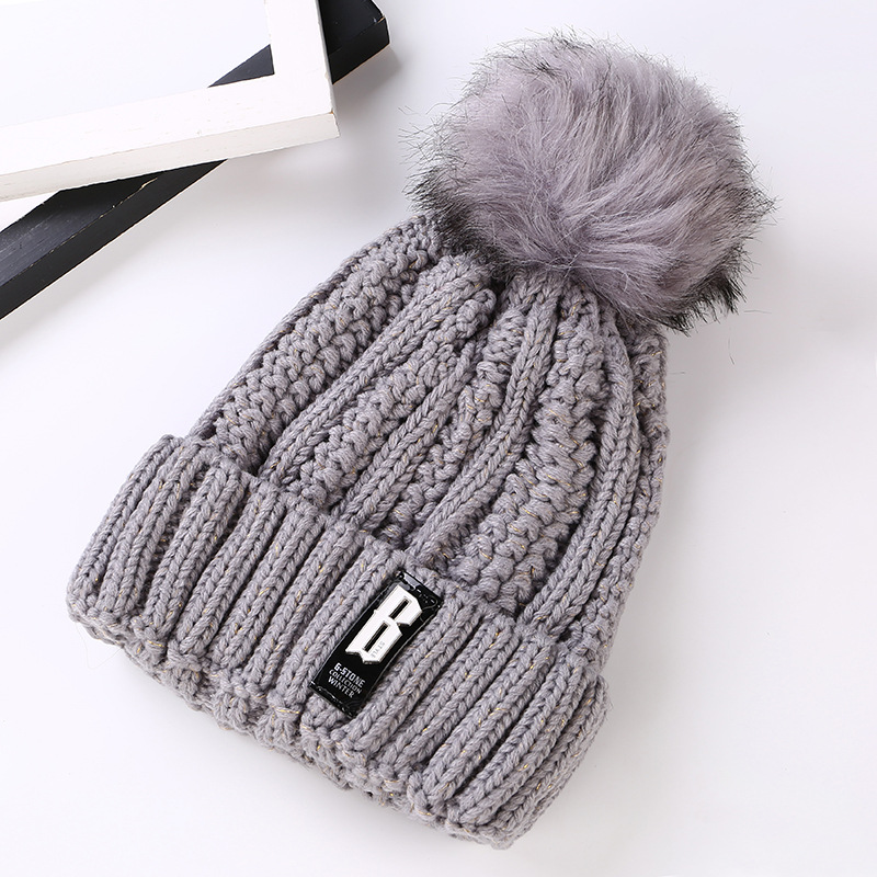 Women's Outdoor plush and thickened wool hat