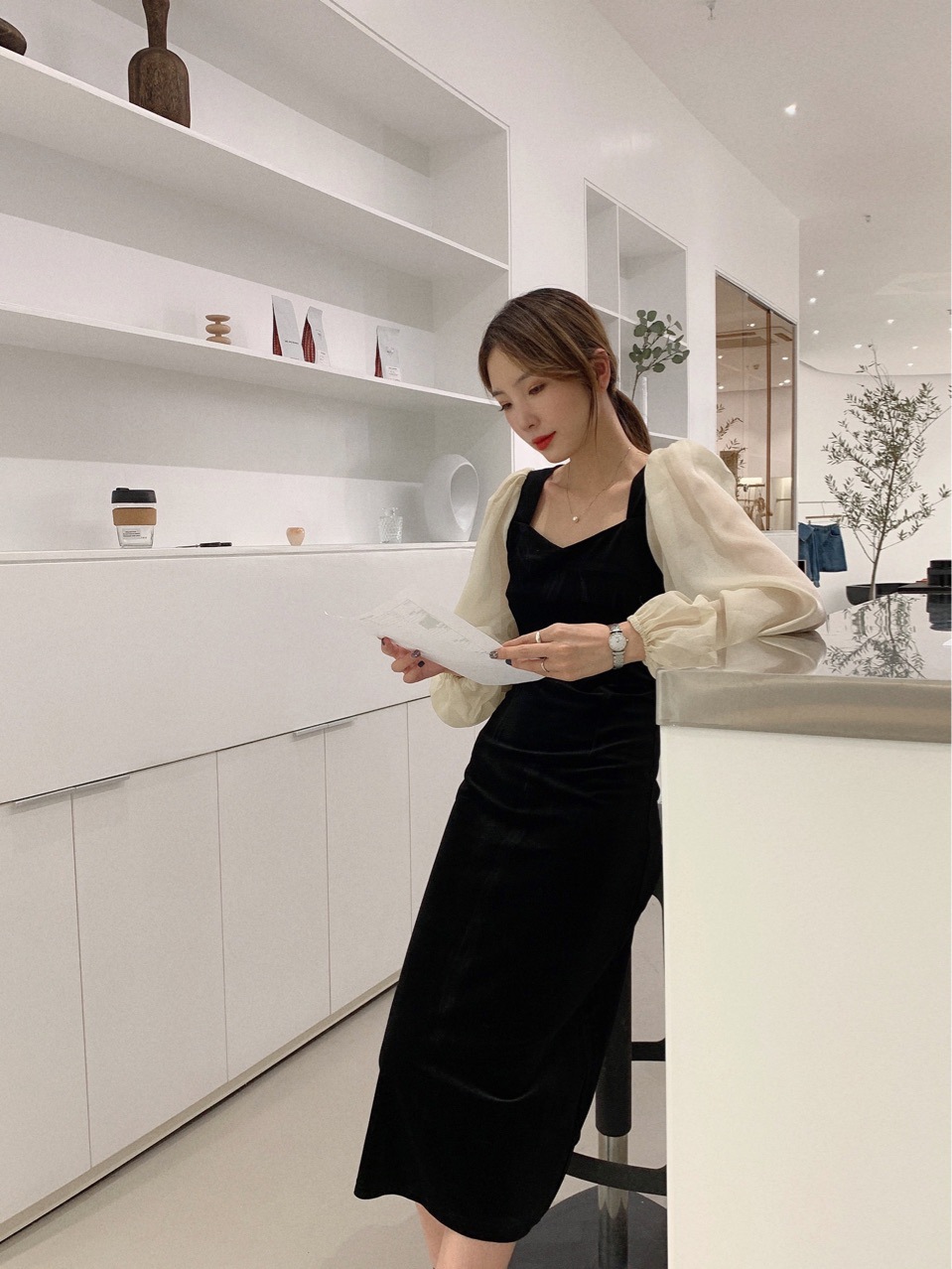 Women's Velvety waist back Vintage court dress