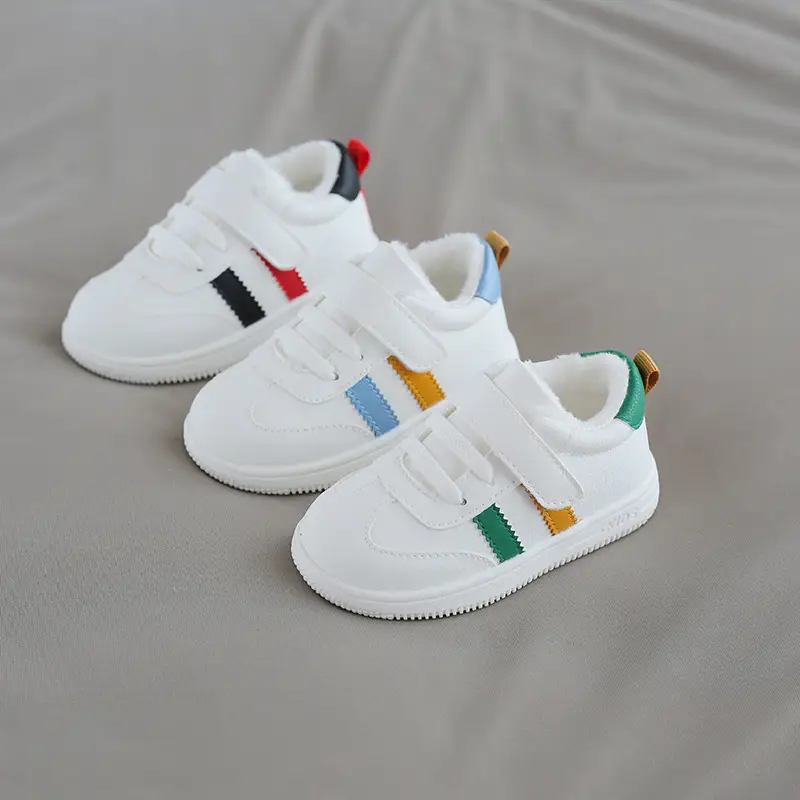 Little white shoes Velcro baby shoes