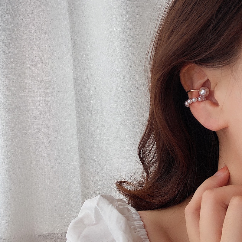 Set pearl ear bone clip