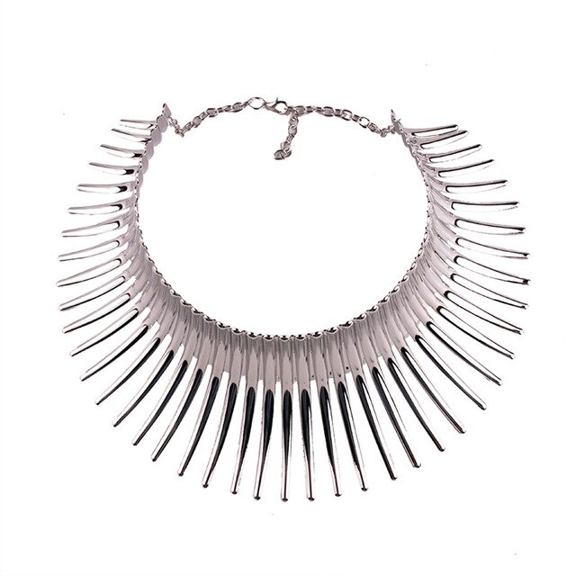 Metal mad war hedgehog necklace