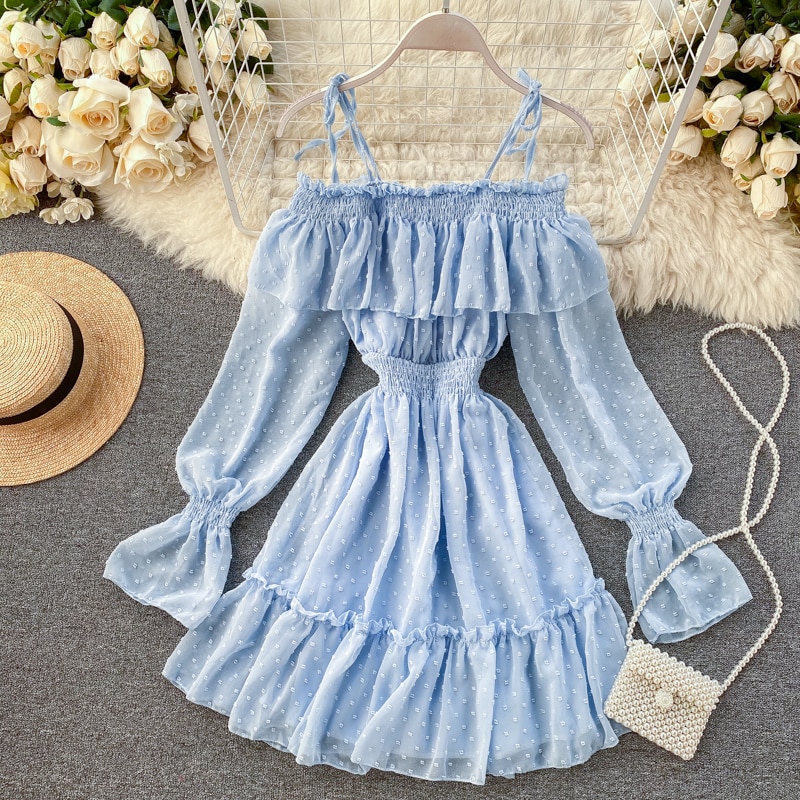 Bubble flared long-sleeved ruffled neckline dress