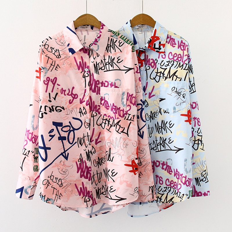 Letter graffiti printed long sleeve shirt