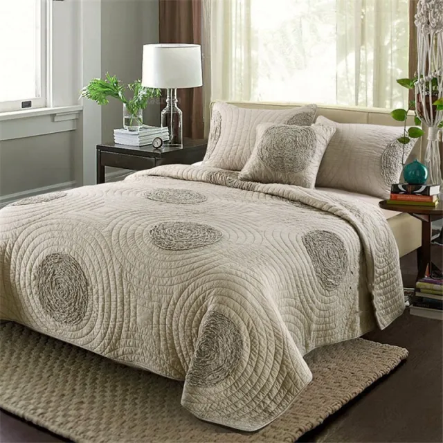 Embroidered quilted quilt Champagne - Shop at LoveMi
