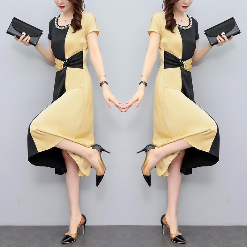 فستان شيفون نسائي متوسط الطول بتصميم عصري