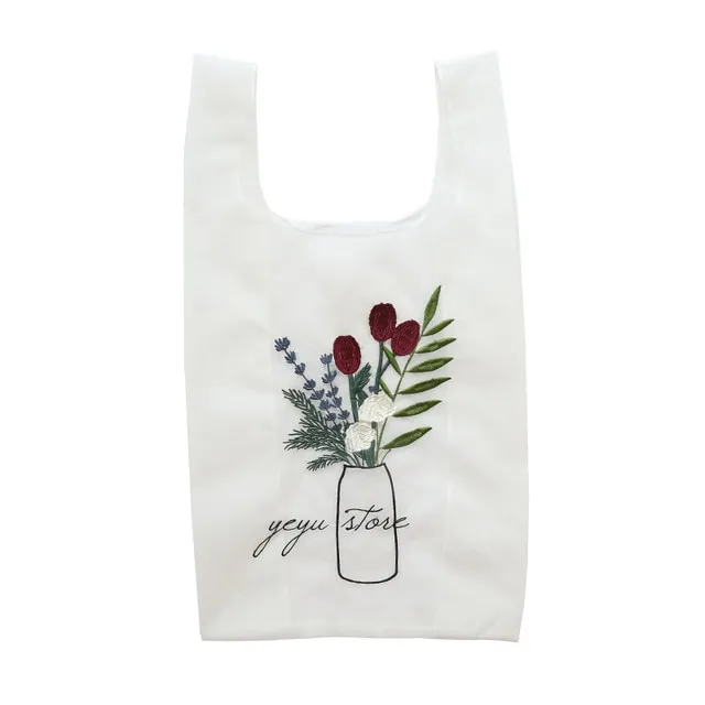 Net yarn embroidery transparent clutch White - Shop at LoveMi