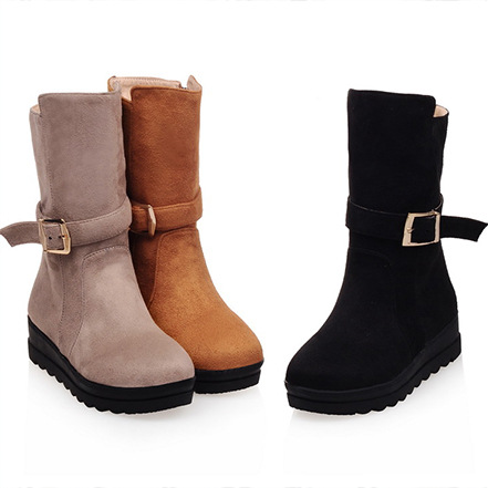 Women's platform boots