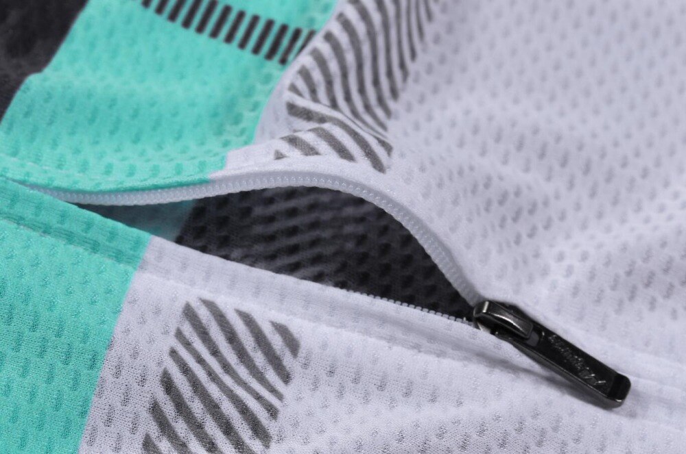 Quick-drying and breathable cycling equipment