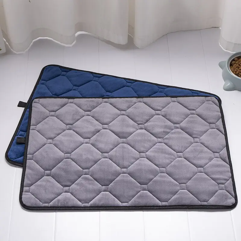 Winter Large Dog Pet Plush Warm Car Dog Mat