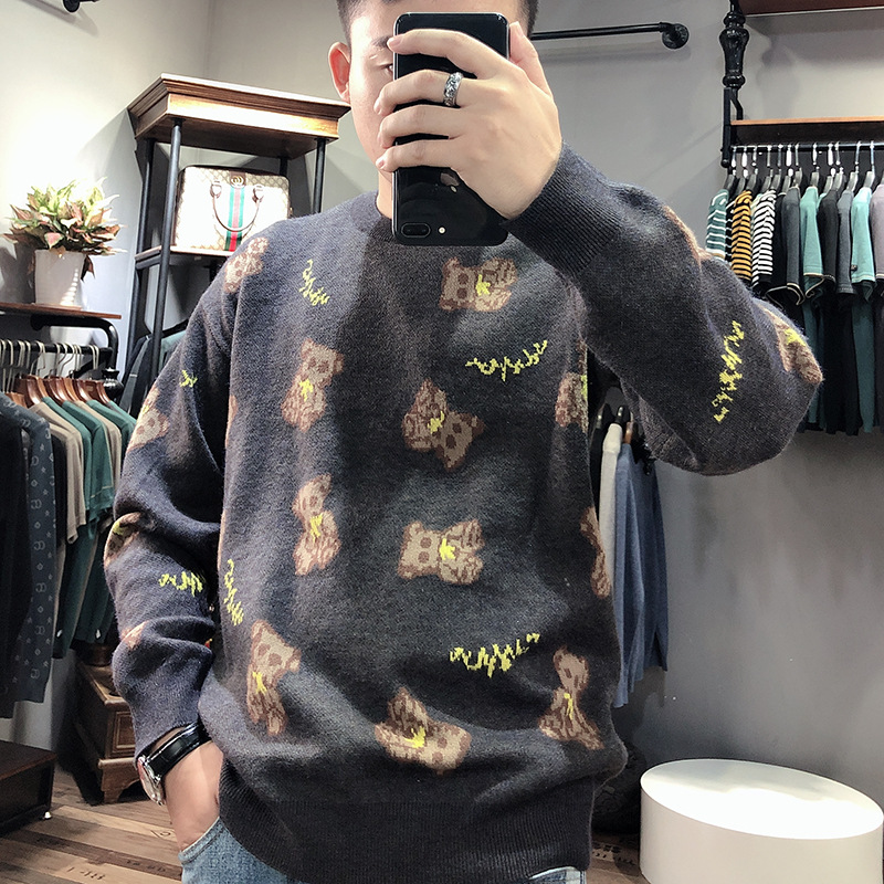 Men's bear jacquard knit sweater