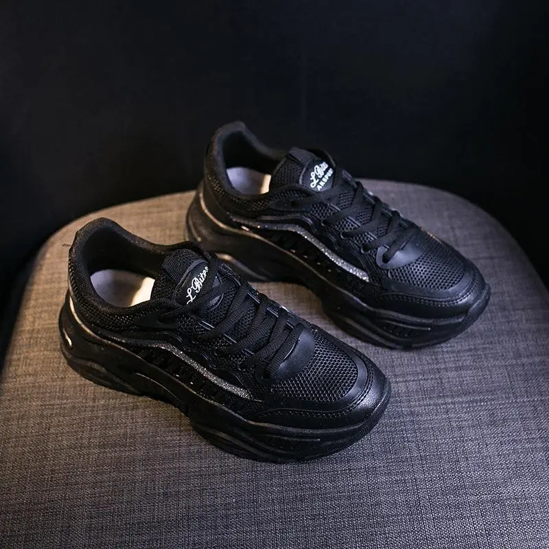Women's breathable sneakers - Black