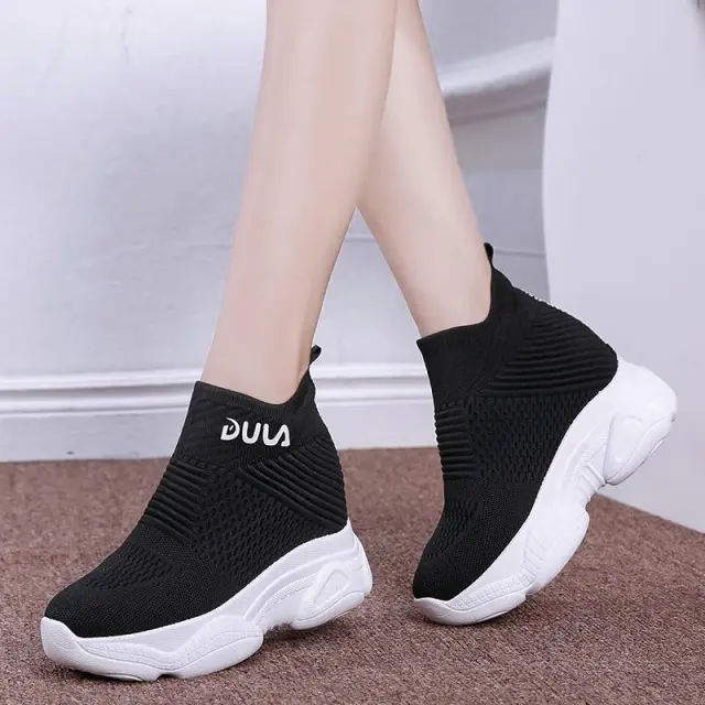 Internally increased breathable sneakers Black - Shop at LoveMi