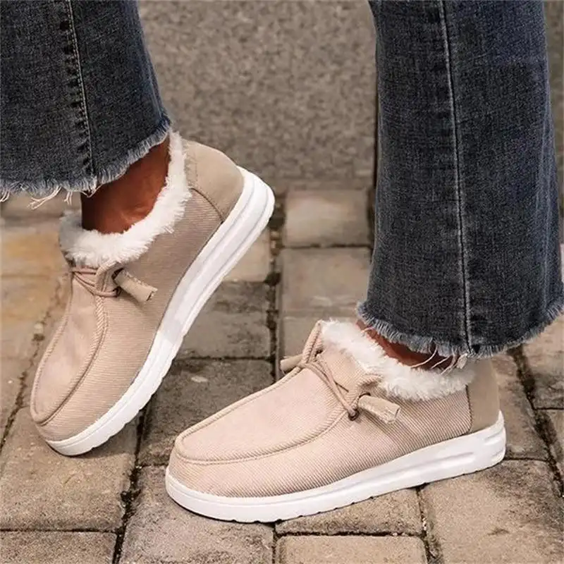 Ladies flat warm cotton shoes
