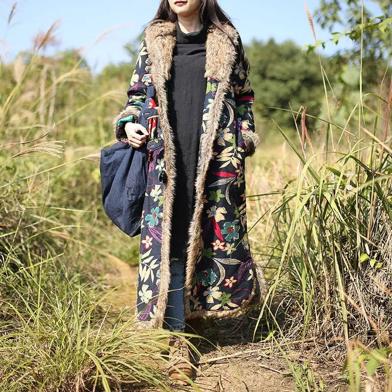 Hooded mid-length cotton coat