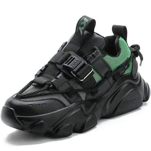 Thick-soled breathable and heightened sneakers