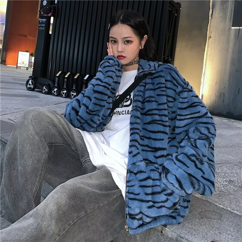 Zebra And Tiger Pattern Stand-Up Collar Plush Loose Sweater - Blue