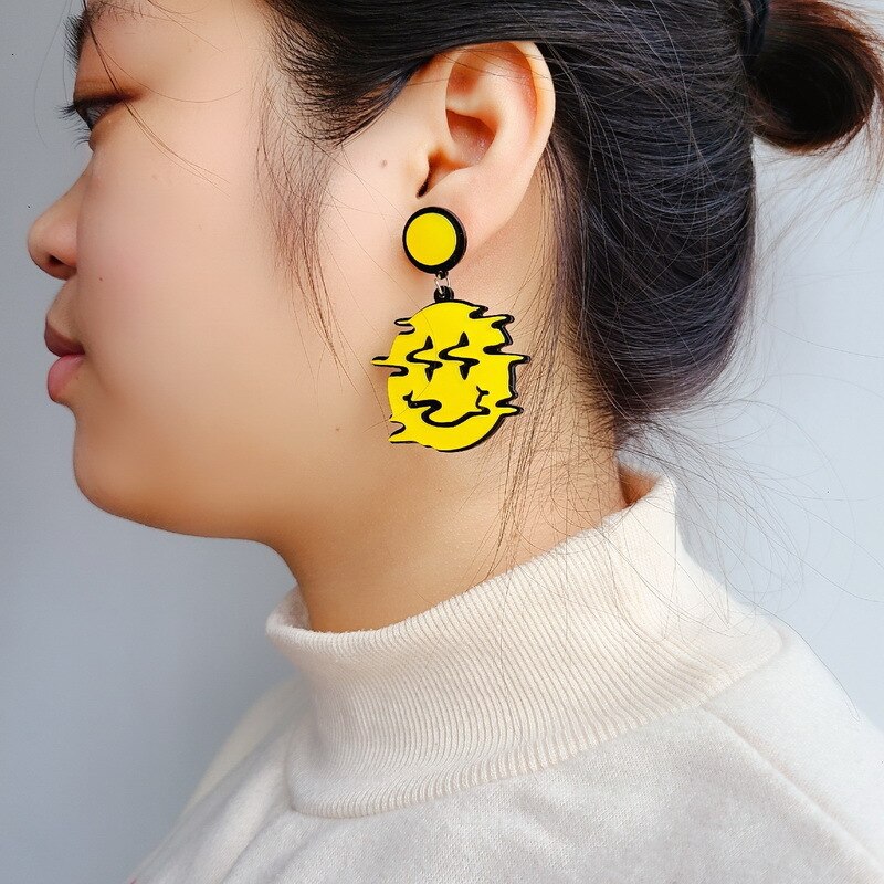 Exaggerated Deformation Horror Yellow Smiley Earrings