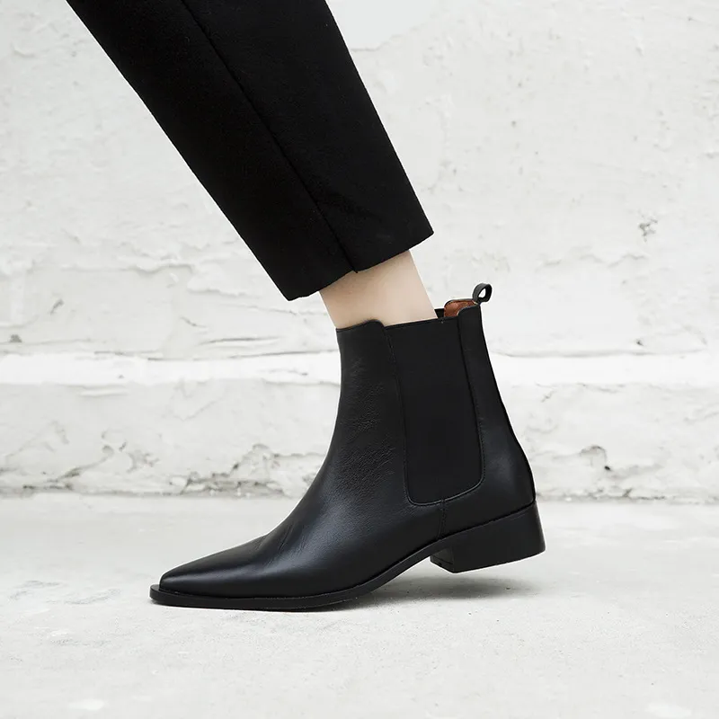 Flat Bottom Snake Short Boots Women's Low Heel Pointed Boots - Black