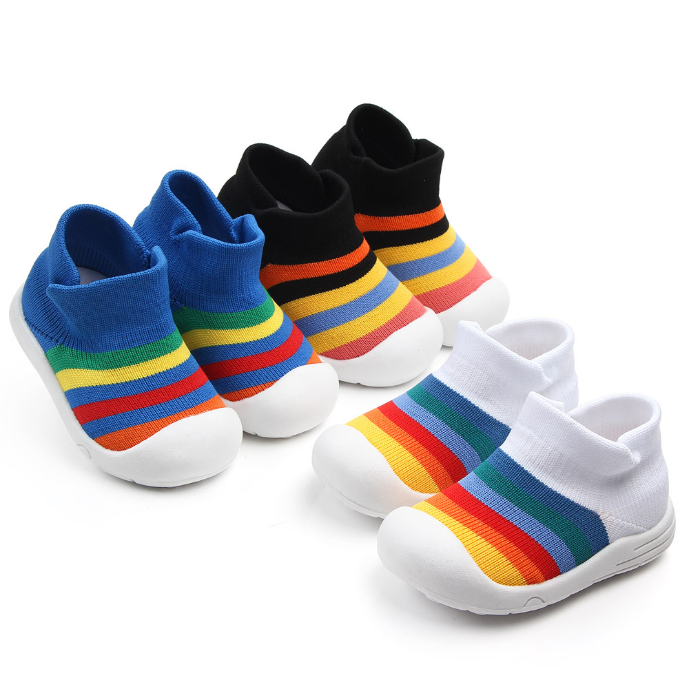 Soft Soled Anti Slip Breathable Leisure Sports Flying Shoes
