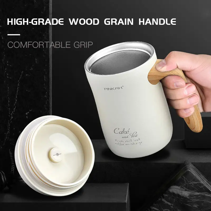 Coffee Cup With Lid And Wooden Handle 470ML