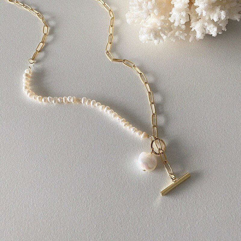 Retro Fashion Metal Freshwater Pearl Clavicle Chain
