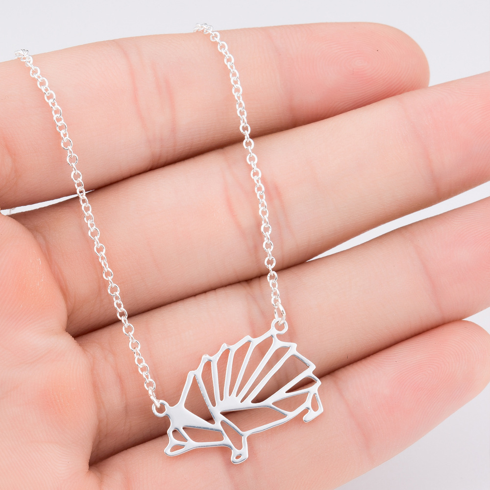 Cute Personality Small Hedgehog Necklace Small Animal Jewelry Necklace