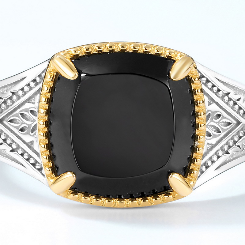 Niche Black Agate Vintage Style Luxury Ring