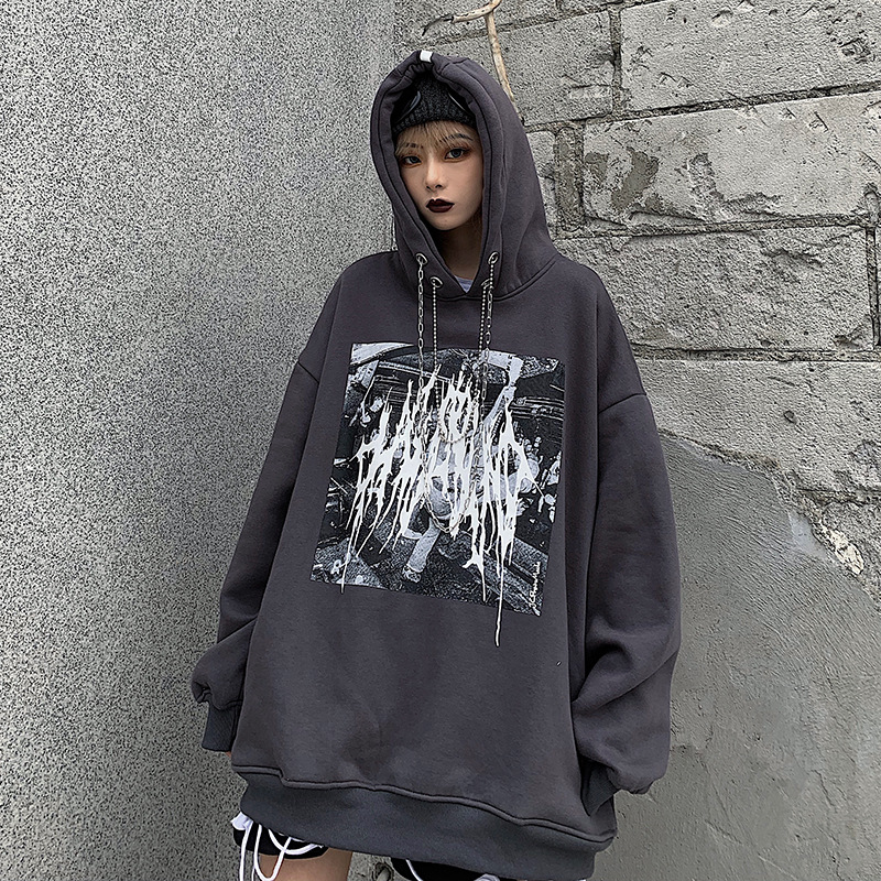 Title 6, The New Korean Version Of The Ins Dark CCain Loose