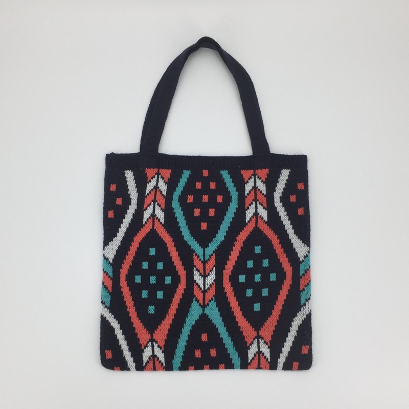Large-capacity Woven Fabric Check Pattern Handbag