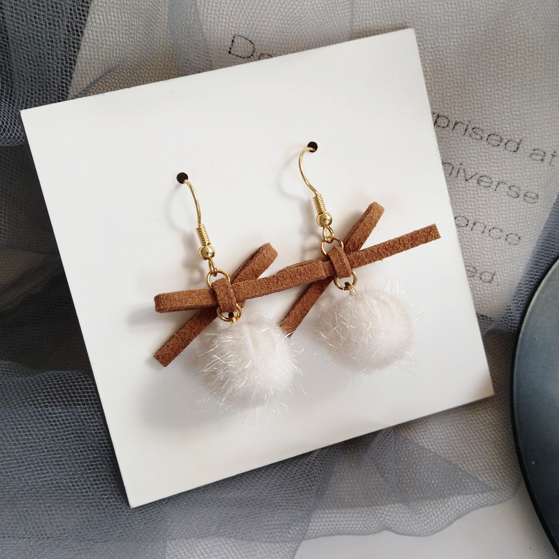Simple Super Sweet Bow Earrings Warm Hair Ball