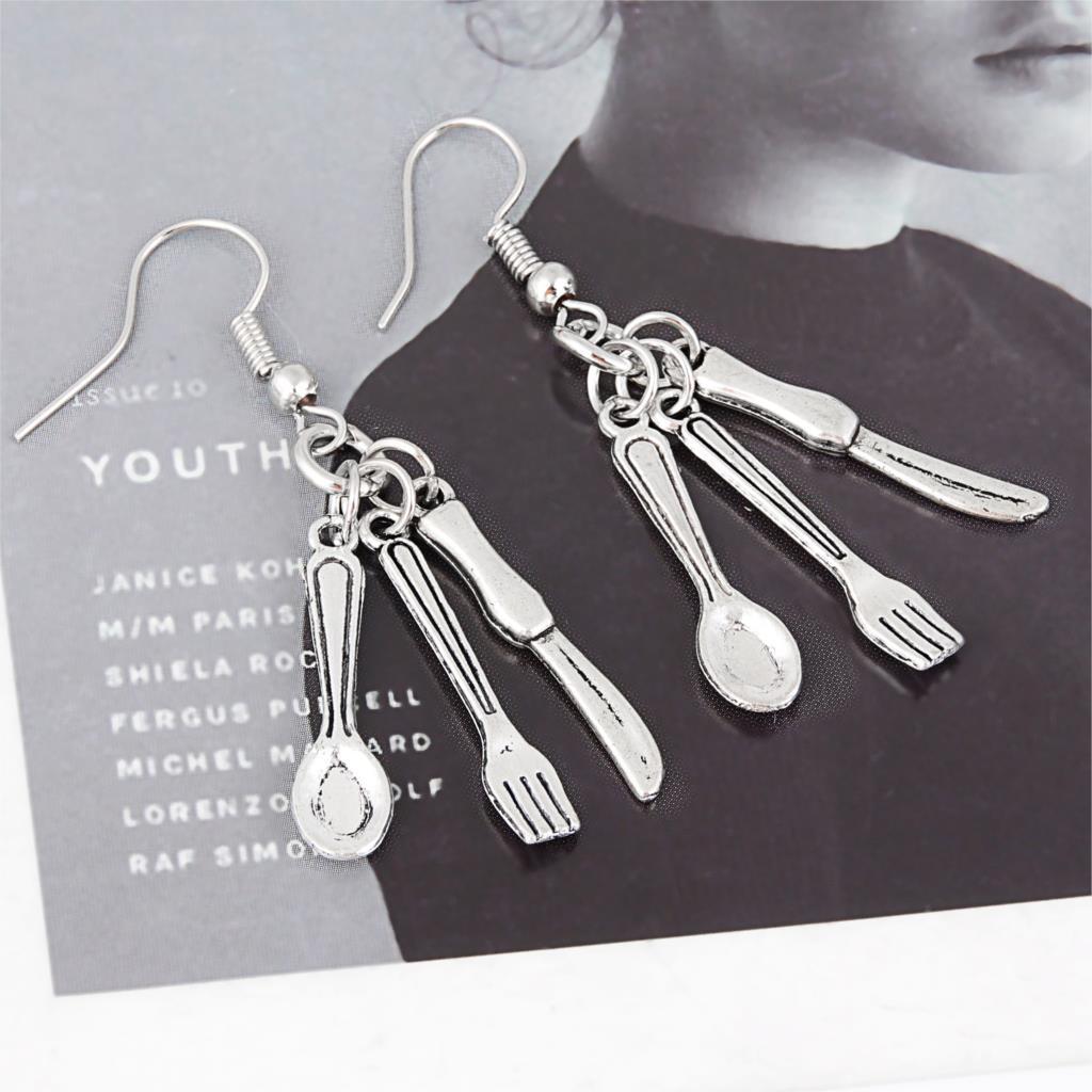 Retro Simple Fashion Trendy Earrings