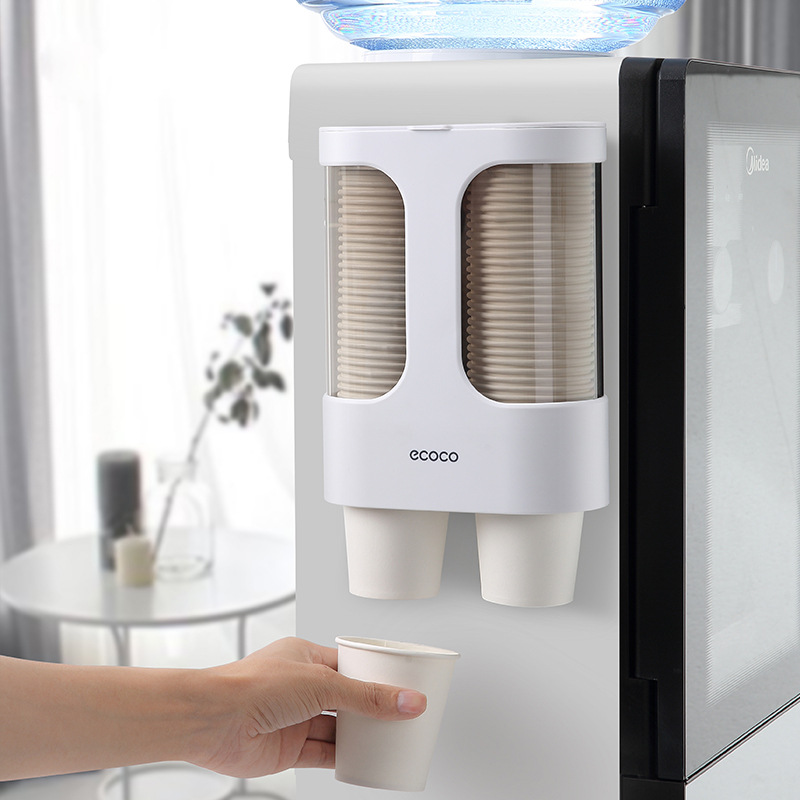 Disposable cup holder water dispenser with paper cups