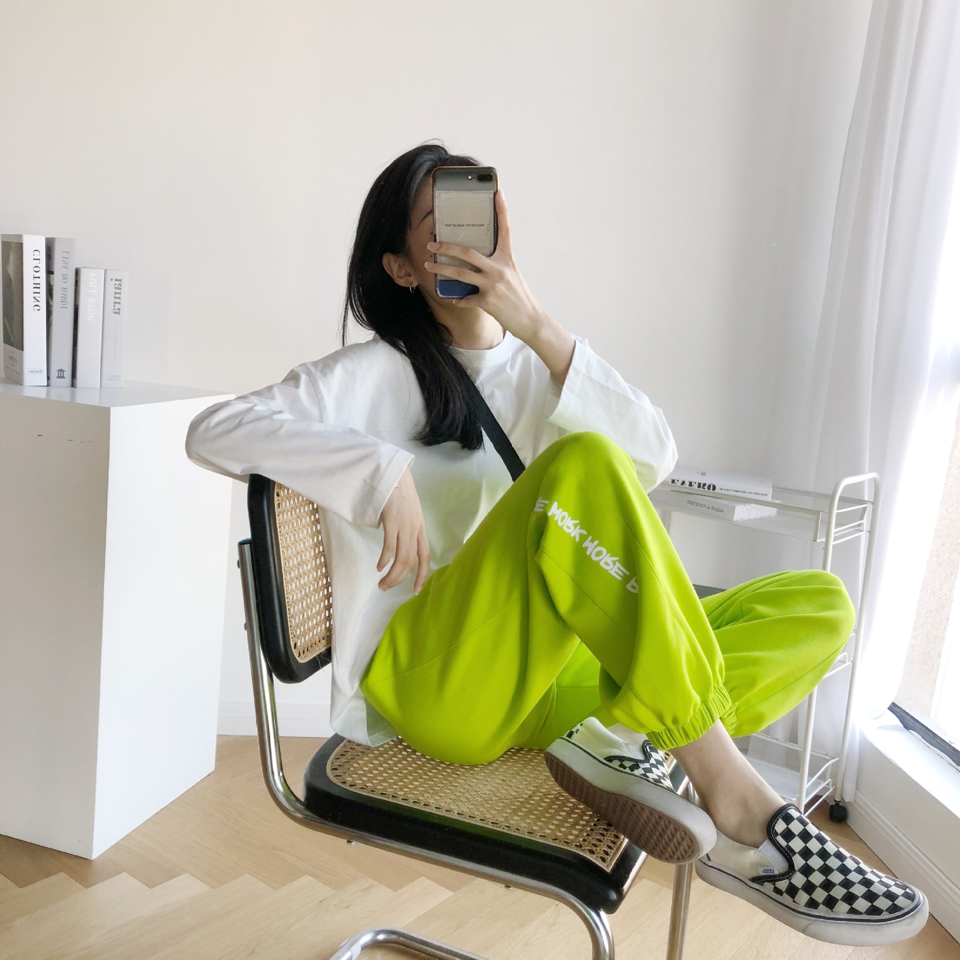 Loose Drawstring Elastic Waist Sports Casual Pants