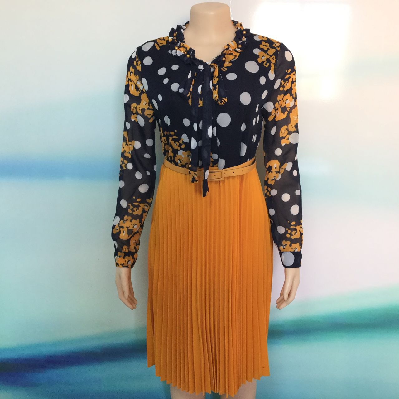 Chiffon Small Floral Hit Color Bead