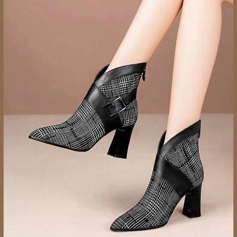 High Heels Winter New Pointed Fashion Belt Buckle