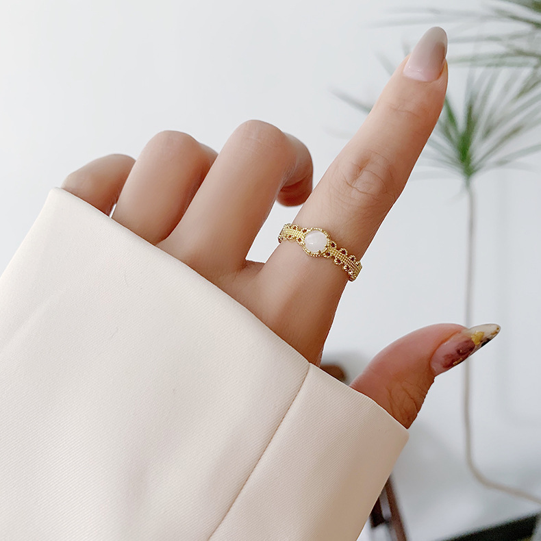Personalized Retro Niche Palace Style Metal Opal Ring