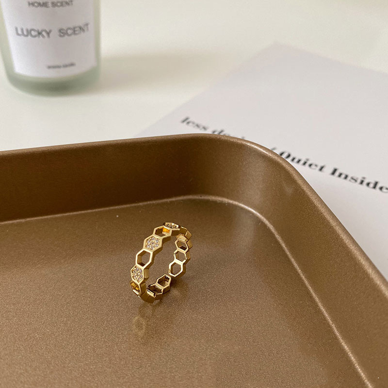 Diamond-shaped Hole Micro-set Zircon Open Ring Can Be Adjusted