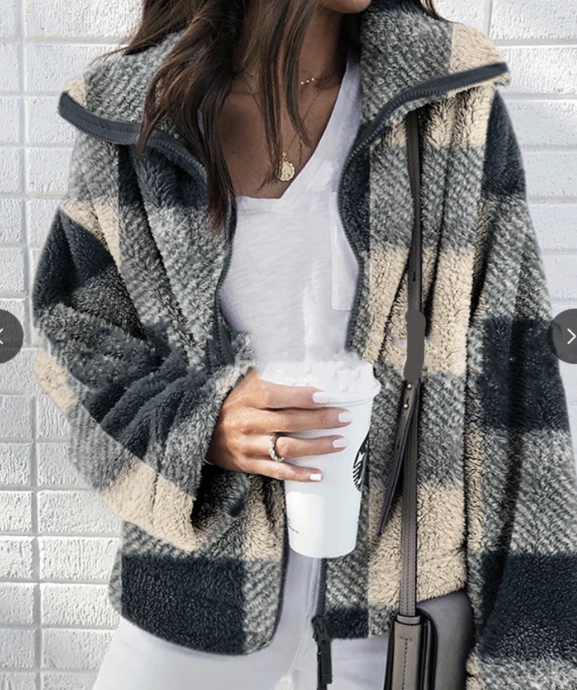 Fashion Contrast Woolen Coat Three-Color Female Zipper Coat