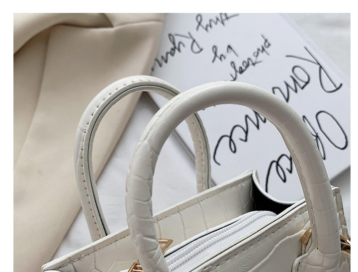 Net Red Fashion Portable Messenger Bag