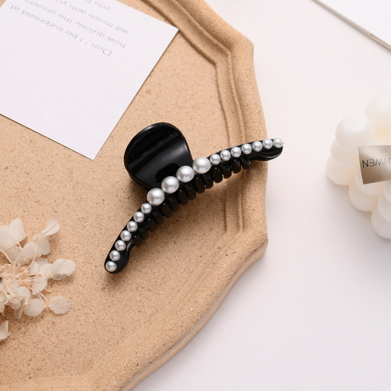 Title 4, Pearl Hairpin Side Clip Girl Back Head Grasping...