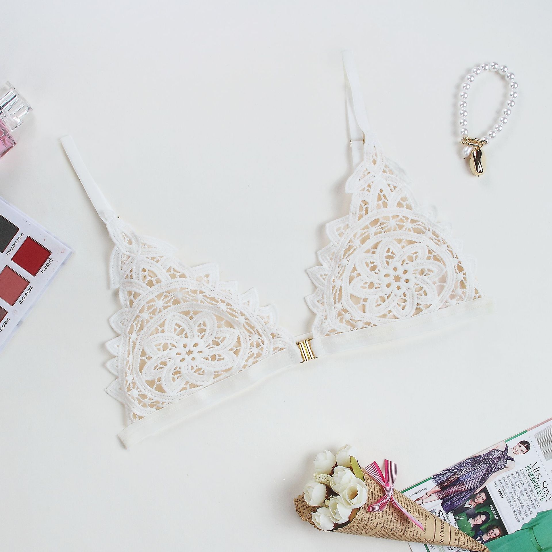 Title 3, Completo reggiseno in pizzo sexy europeo e amer...