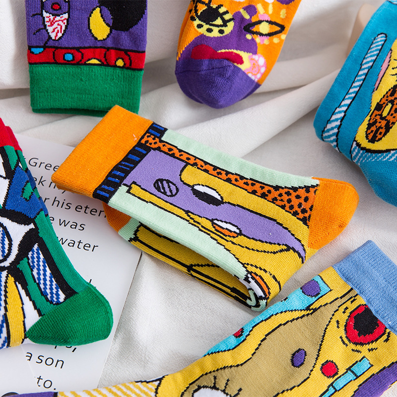 Personality Graffiti Illustration In Tube Men And Women Socks