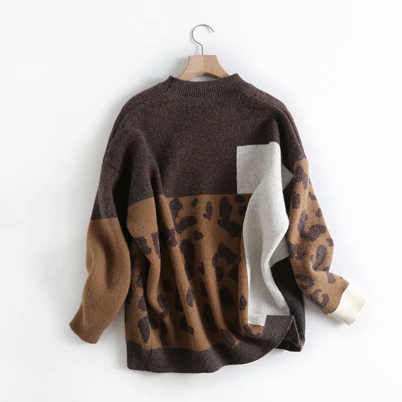 Lazy Round Neck Large Square Leopard Jacquard Sweater Women