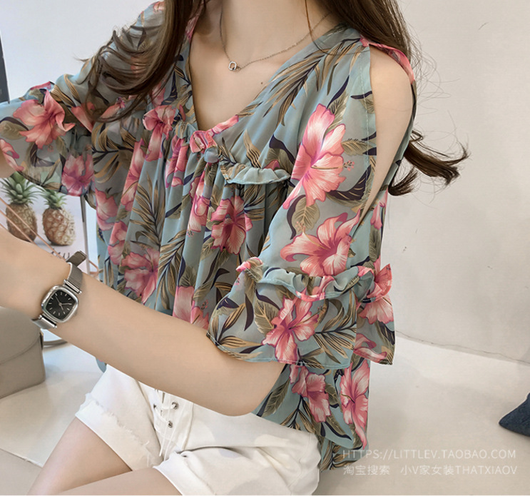 New Sweet Flared Sleeve Printed Off-the-shoulder Chiffon Shirt