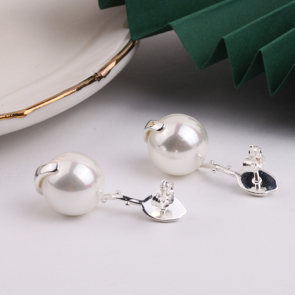 Lotus S925 Silver Studded Shellfish Ear Studs