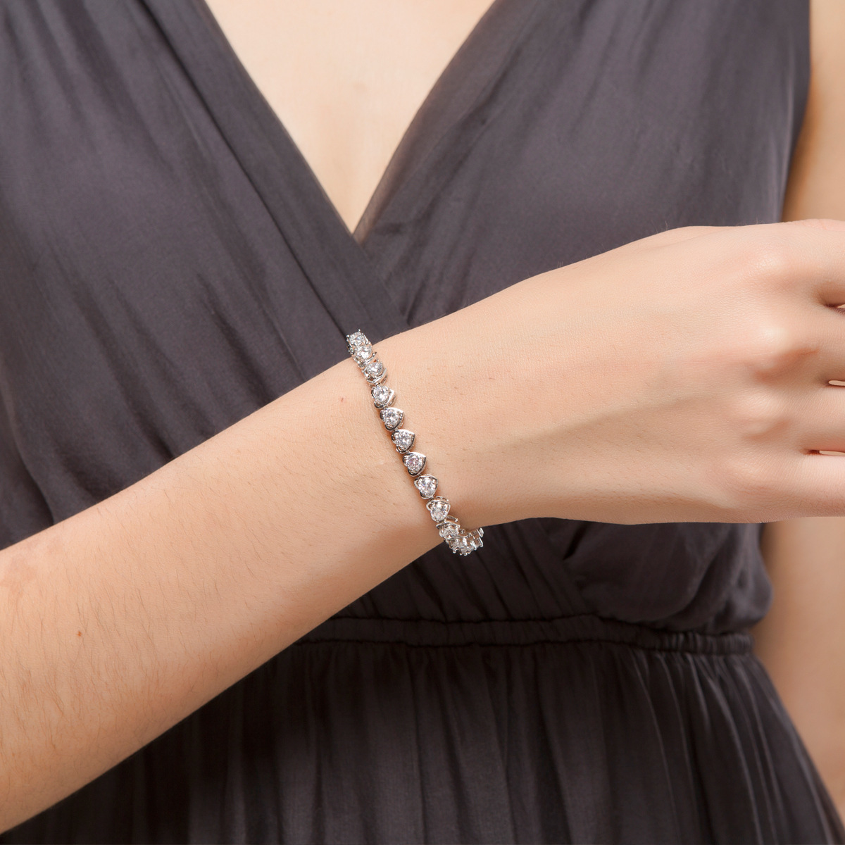 Plain Color Fleeting Bracelet AAA Zircon Love Hand Ornaments
