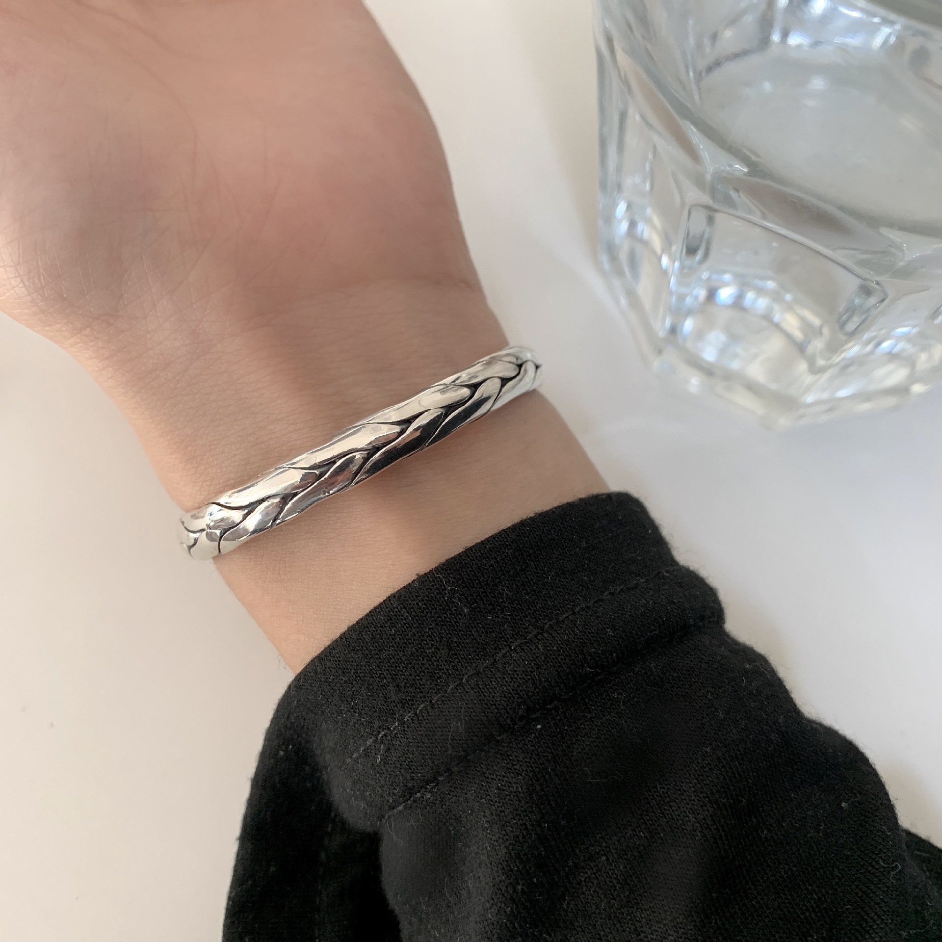 European and American Personality Vintage Thai Silver Distressed Open Bracelet